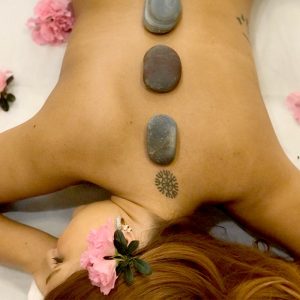 Massagem c/ Pedras Quentes